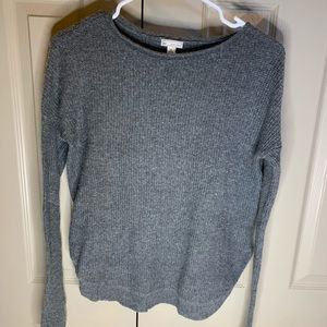 Gap sweater